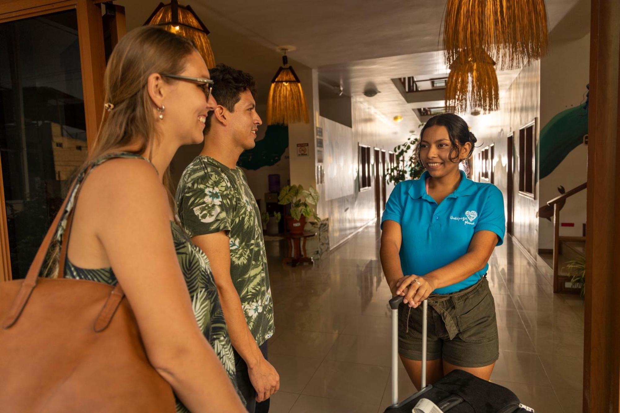 Galapagos Planet Hotel Puerto Baquerizo Moreno Bagian luar foto