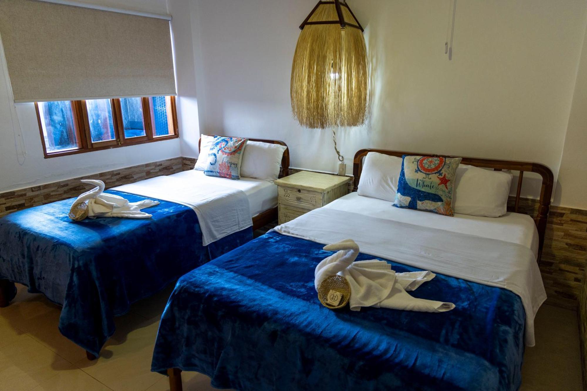 Galapagos Planet Hotel Puerto Baquerizo Moreno Bagian luar foto